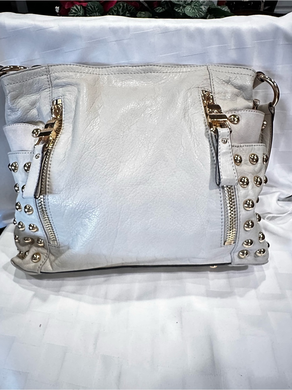 B. Makowsky Ivory Shoulder Bag